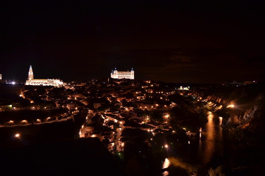 Toledo Nocturno